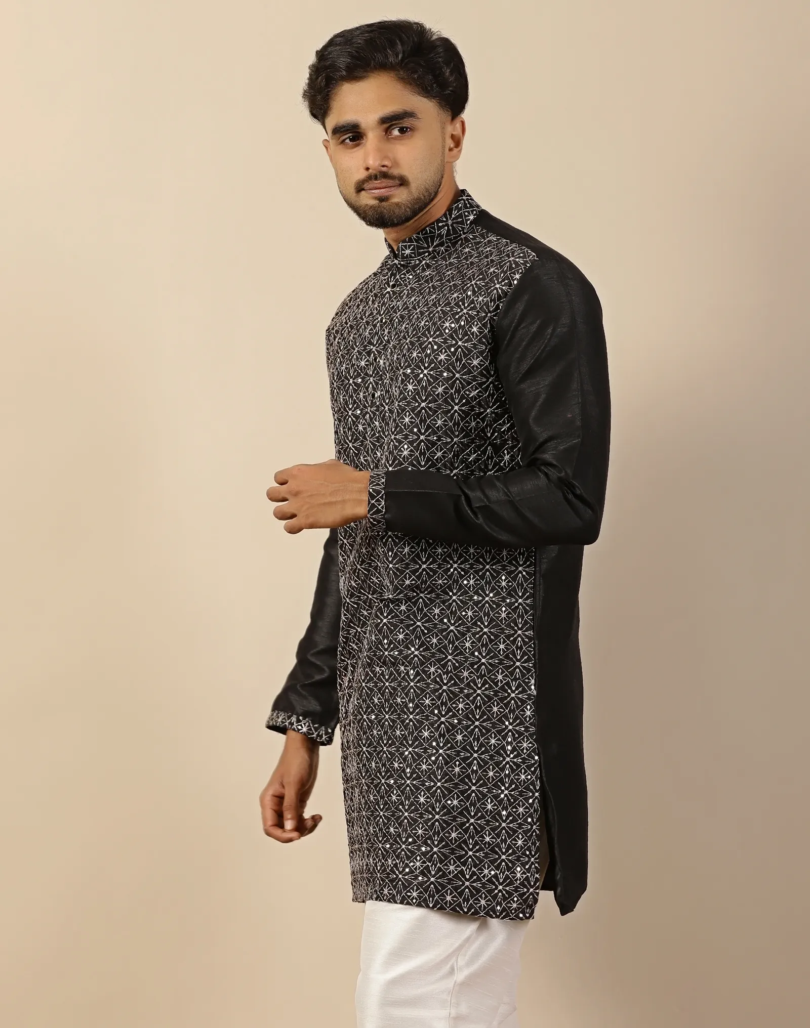 Midnight Lattice Embroidered Short Kurta - House of Cocoon (3)