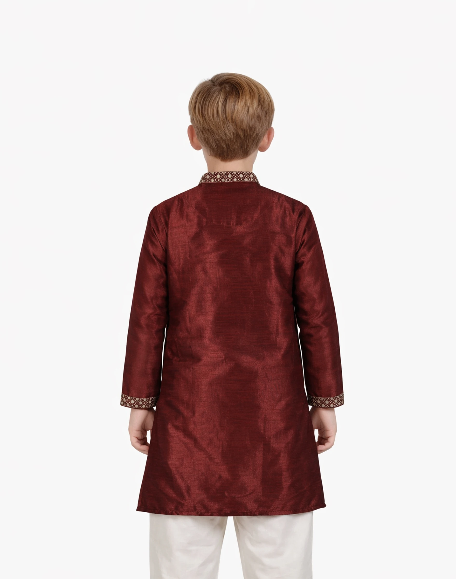 Maurya Vastra Premium Embroidery Maroon Festive Kurta (2)