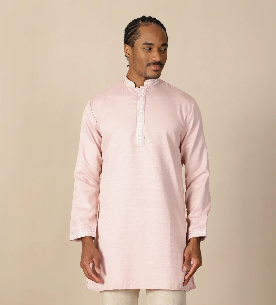 Maurya Vastra Blush Pink Embroidered Kurta (1)