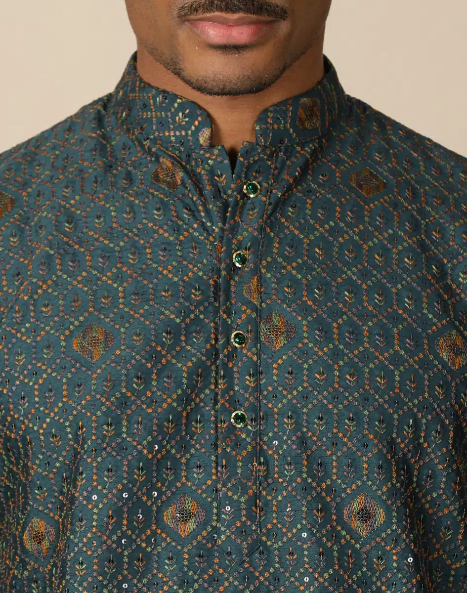 Maurya Vastra Imperial Teal Embroidered Short Kurta (3)